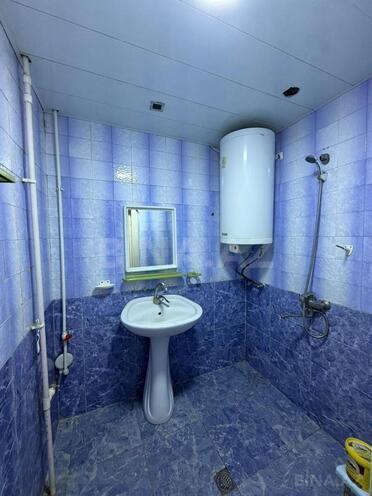 Satılır 2 otaqlı köhnə tikili 65 m², Xalqlar Dostluğu m., photo 19 from 21