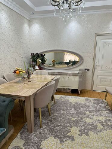 Продаётся 2-комн. новостройка 56 м², м. Кара Караев, photo 1 from 8