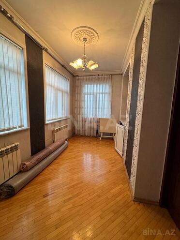 Сдаётся 4-комн. вторичка 110 м², м. Кара Караев, photo 7 from 26
