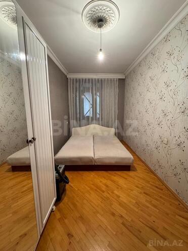 Сдаётся 4-комн. вторичка 110 м², м. Кара Караев, photo 16 from 26