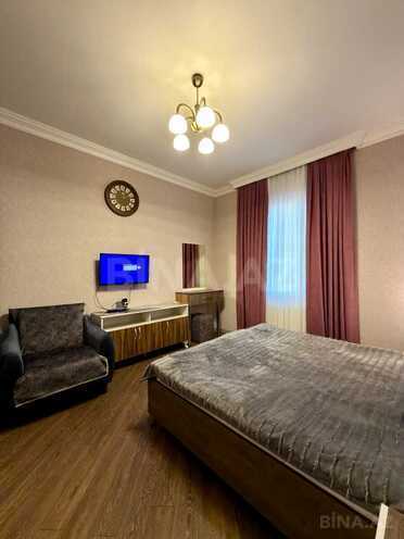 İcarəyə verilir 5 otaqlı həyət evi/bağ evi 300 m², photo 16 from 32