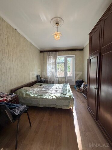 Продаётся 5-комн. вторичка 110 м², м. Ази Асланов, photo 11 from 18