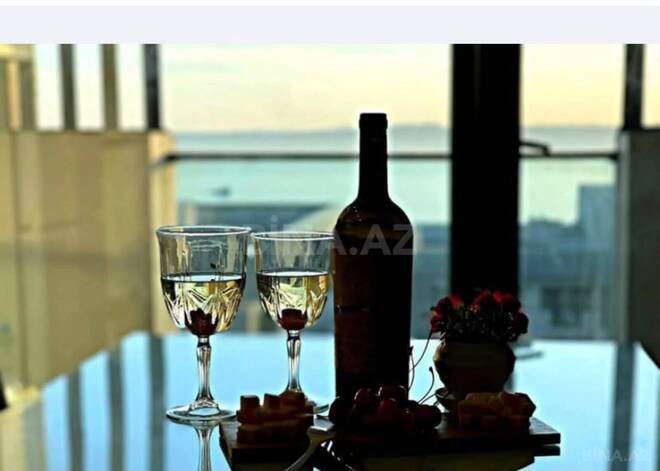 Сдаётся 2-комн. новостройка 65 м², м. Ази Асланов, photo 6 from 12