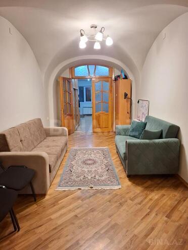 İcarəyə verilir 3 otaqlı ofis 65 m², İçəri Şəhər m., photo 1 from 27