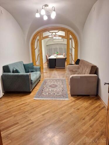 İcarəyə verilir 3 otaqlı ofis 65 m², İçəri Şəhər m., photo 24 from 27
