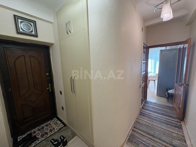 Продаётся 2-комн. вторичка 65 м², м. Низами, photo 12 from 15
