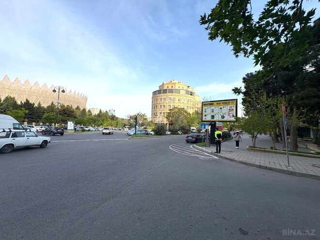 Продаётся 2-комн. вторичка 65 м², м. Низами, photo 13 from 15