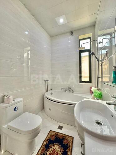 Satılır 14 otaqlı həyət evi/bağ evi 1 875 m², Novxanı q., photo 20 from 32