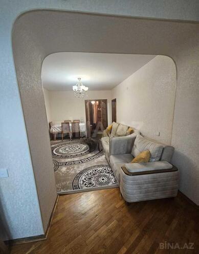Продаётся 3-комн. вторичка 63 м², м. Гянджлик, photo 3 from 14