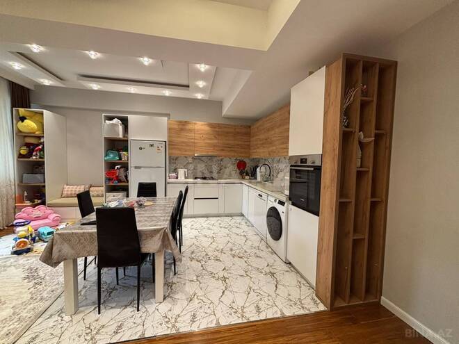 Продаётся 3-комн. новостройка 130 м², м. Низами, photo 10 from 19
