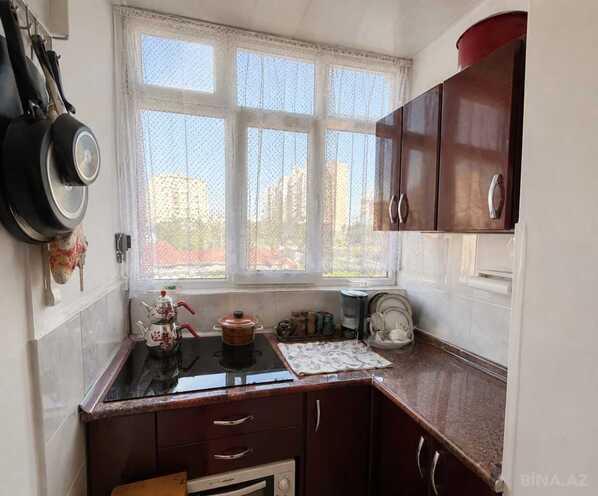 Продаётся 2-комн. вторичка 45 м², м. Азадлыг проспекти, photo 8 from 12