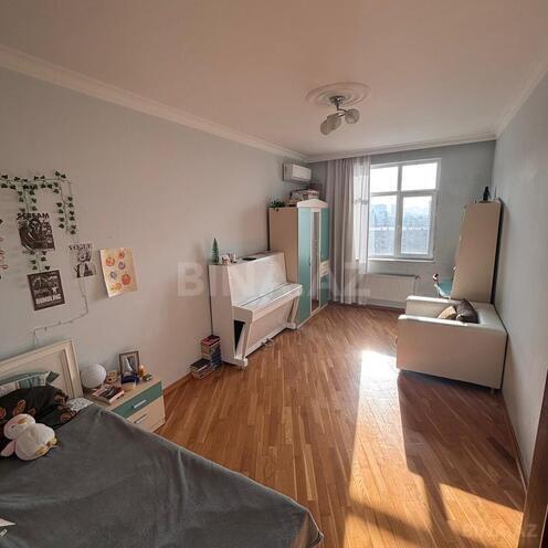 Сдаётся 3-комн. новостройка 124 м², м. Иншаатчылар, photo 9 from 18