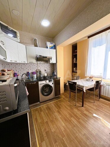 Продаётся 3-комн. вторичка 90 м², м. Ази Асланов, photo 15 from 23