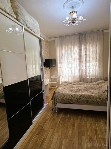 Продаётся 3-комн. вторичка 90 м², м. Ази Асланов, photo 12 from 23