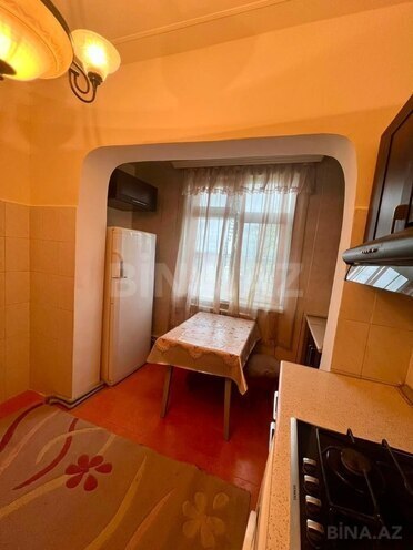 Сдаётся 2-комн. вторичка 70 м², Бинагадинский р., photo 6 from 12