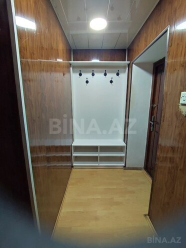Satılır 2 otaqlı köhnə tikili 46 m², İnşaatçılar m., photo 20 from 26
