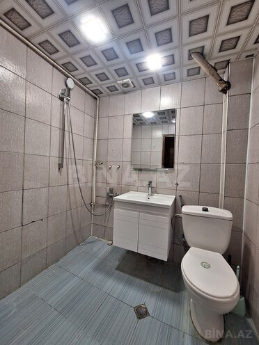 Satılır 2 otaqlı köhnə tikili 46 m², İnşaatçılar m., photo 25 from 26