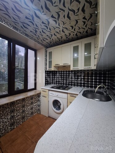 Satılır 2 otaqlı köhnə tikili 46 m², İnşaatçılar m., photo 23 from 26