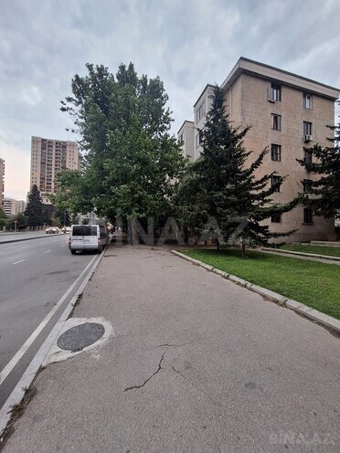 Satılır 2 otaqlı köhnə tikili 46 m², İnşaatçılar m., photo 5 from 26