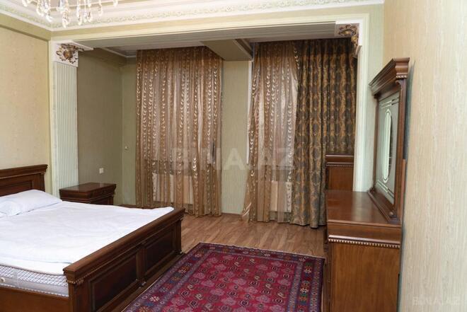 İcarəyə verilir 8 otaqlı həyət evi/bağ evi 400 m², Bibiheybət q., photo 13 from 25
