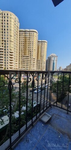 Сдаётся 2-комн. вторичка 44 м², м. Низами, photo 9 from 12