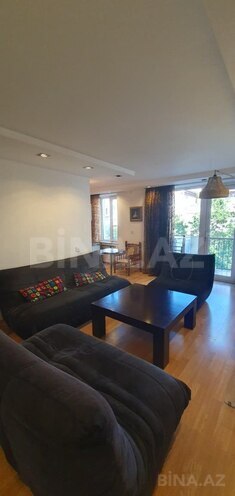 Сдаётся 2-комн. вторичка 44 м², м. Низами, photo 3 from 12