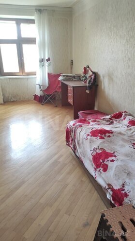 Сдаётся 3-комн. вторичка 80 м², м. Иншаатчылар, photo 3 from 8