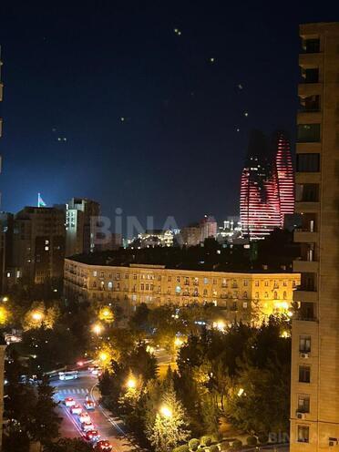 Продаётся 3-комн. новостройка 110 м², м. Элмляр Академиясы, photo 5 from 17