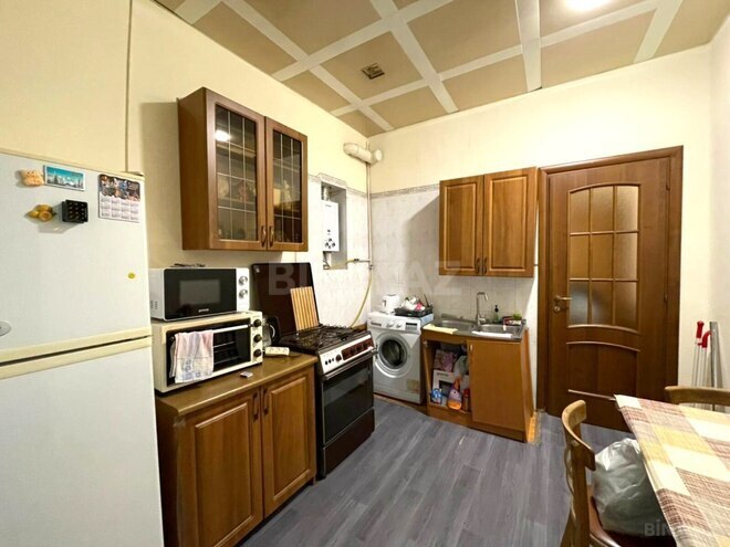 Satılır 2 otaqlı köhnə tikili 60 m², Gənclik m., photo 9 from 14