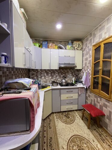 Satılır 3 otaqlı köhnə tikili 70 m², Hövsan q., photo 3 from 13
