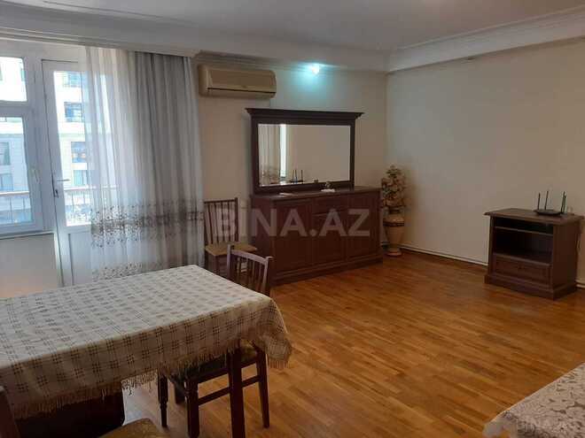 İcarəyə verilir 2 otaqlı köhnə tikili 5 m², Elmlər Akademiyası m., photo 3 from 12