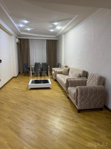 Сдаётся 3-комн. новостройка 110 м², м. Ичеришехер, photo 1 from 16