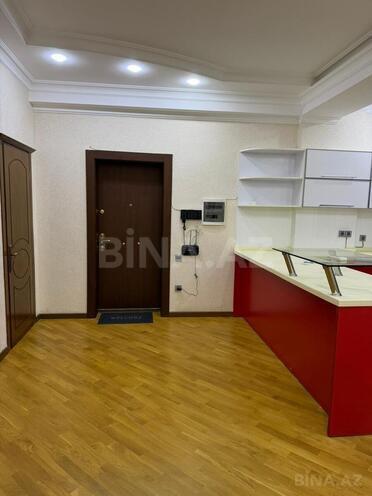 Сдаётся 3-комн. новостройка 110 м², м. Ичеришехер, photo 5 from 16