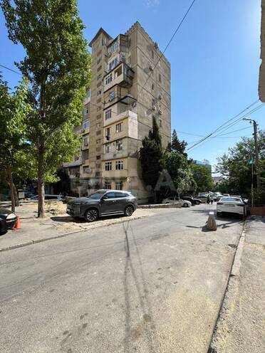 Продаётся 2-комн. вторичка 60 м², м. Иншаатчылар, photo 17 from 20