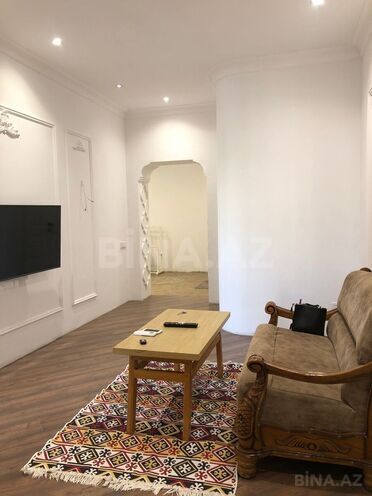 Продаётся 2-комн. новостройка 70 м², Насиминский  р., photo 1 from 15