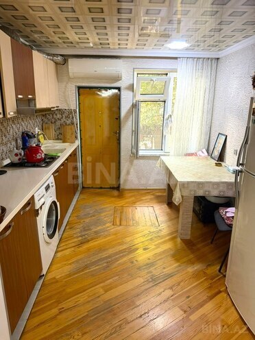 Продаётся 2-комн. вторичка 75 м², м. Нариман Нариманов, photo 8 from 12
