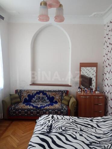 Продаётся 2-комн. вторичка 80 м², м. Низами, photo 7 from 18
