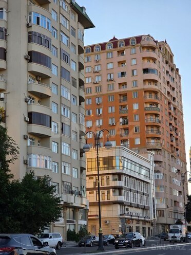 İcarəyə verilir 2 otaqlı yeni tikili 75 m², İnşaatçılar m., photo 1 from 10