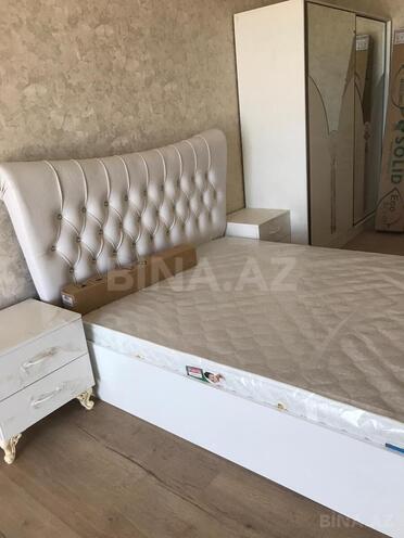 Сдаётся 3-комн. новостройка 130 м², Абшеронcкий  р., photo 9 from 19