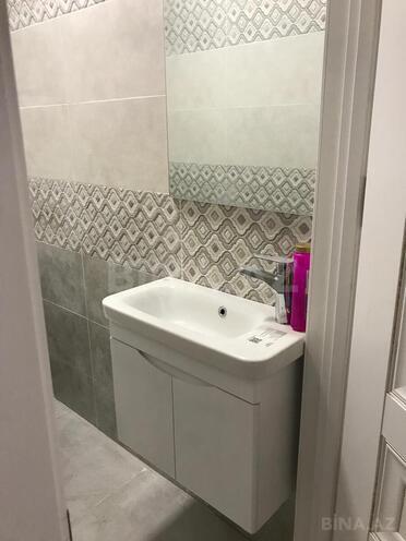 Сдаётся 3-комн. новостройка 130 м², Абшеронcкий  р., photo 16 from 19