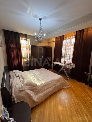 Продаётся 3-комн. новостройка 120 м², м. Иншаатчылар, photo 9 from 17