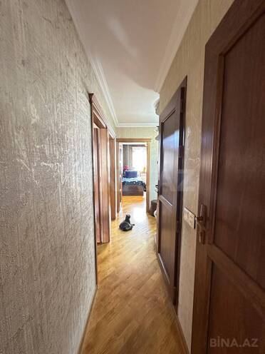 Продаётся 4-комн. вторичка 80 м², м. Нефтчиляр, photo 15 from 18