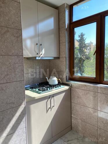 Satılır 5 otaqlı köhnə tikili 130 m², Xalqlar Dostluğu m., photo 16 from 28