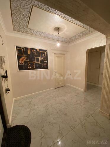 Satılır 5 otaqlı köhnə tikili 130 m², Xalqlar Dostluğu m., photo 11 from 28