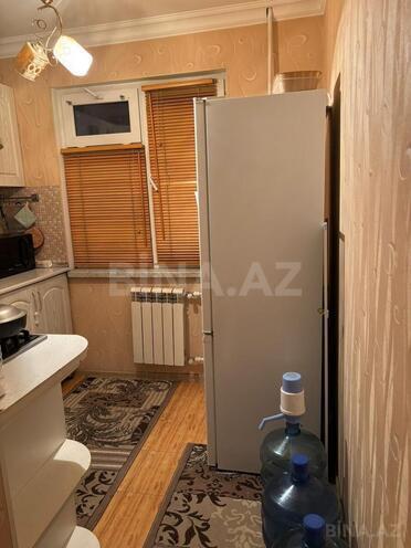 Продаётся 3-комн. вторичка 75 м², м. Нефтчиляр, photo 7 from 12