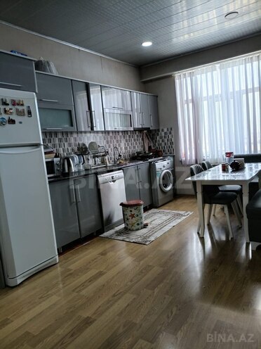 Продаётся 4-комн. новостройка 110 м², м. Нефтчиляр, photo 15 from 18