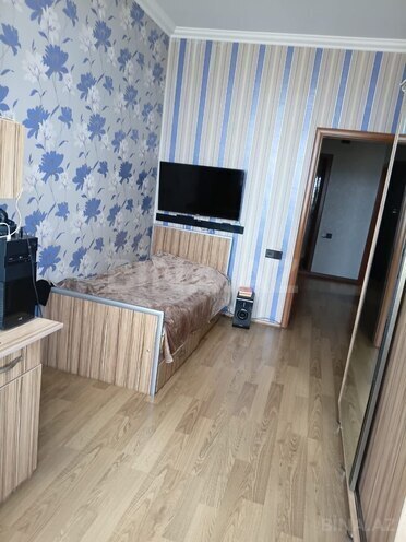 Продаётся 4-комн. новостройка 110 м², м. Нефтчиляр, photo 17 from 18