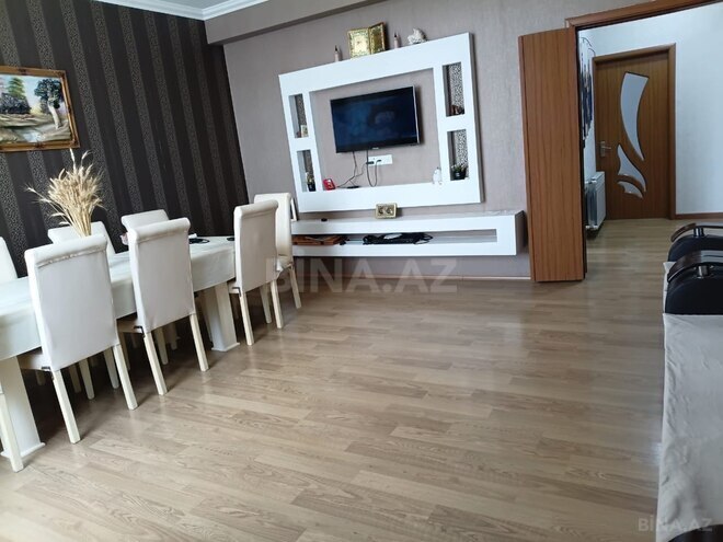Продаётся 4-комн. новостройка 110 м², м. Нефтчиляр, photo 16 from 18