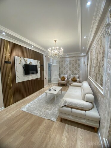 Продаётся 4-комн. новостройка 130 м², м. Иншаатчылар, photo 1 from 24