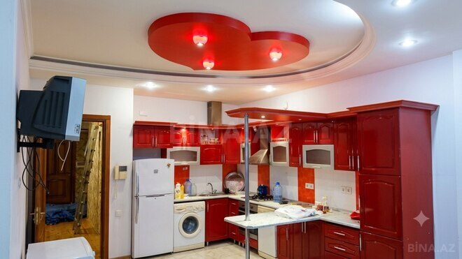 Продаётся 3-комн. вторичка 135 м², м. 28 мая, photo 9 from 13